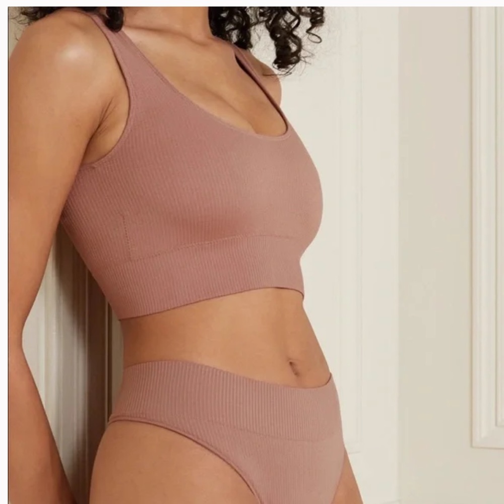 SKIMS ROSE CLAY Scoop-neck stretch-jersey bra - Picture 7 of 9